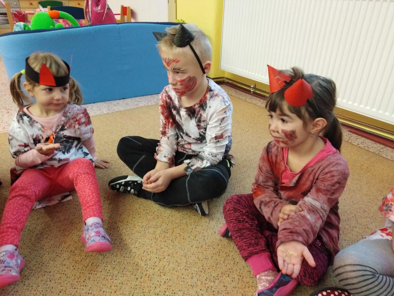 Návštěva ČERTA, MIKULÁŠE A ANDÍLKA v MŠ - 16
