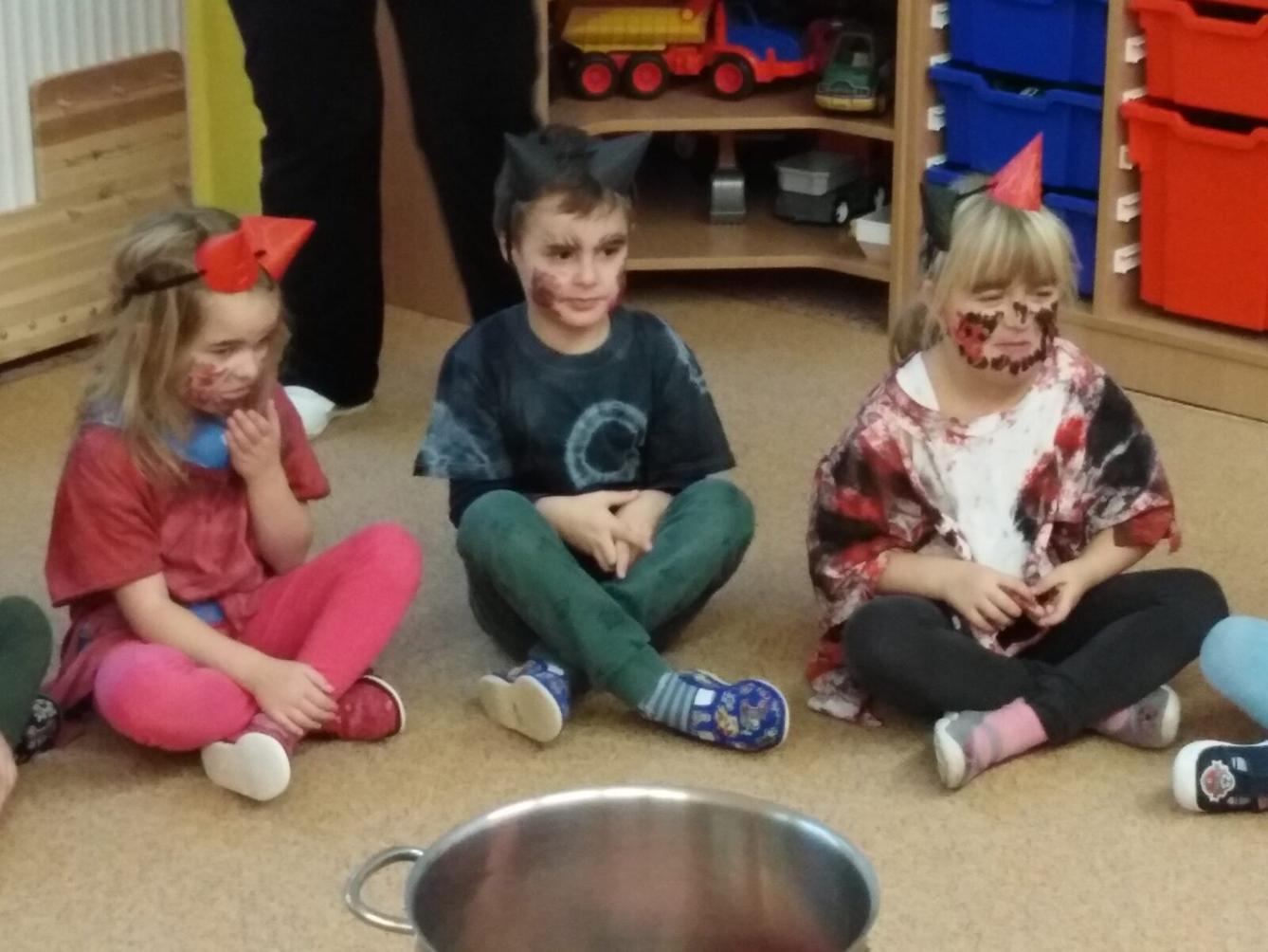 Návštěva ČERTA, MIKULÁŠE A ANDÍLKA v MŠ - 21