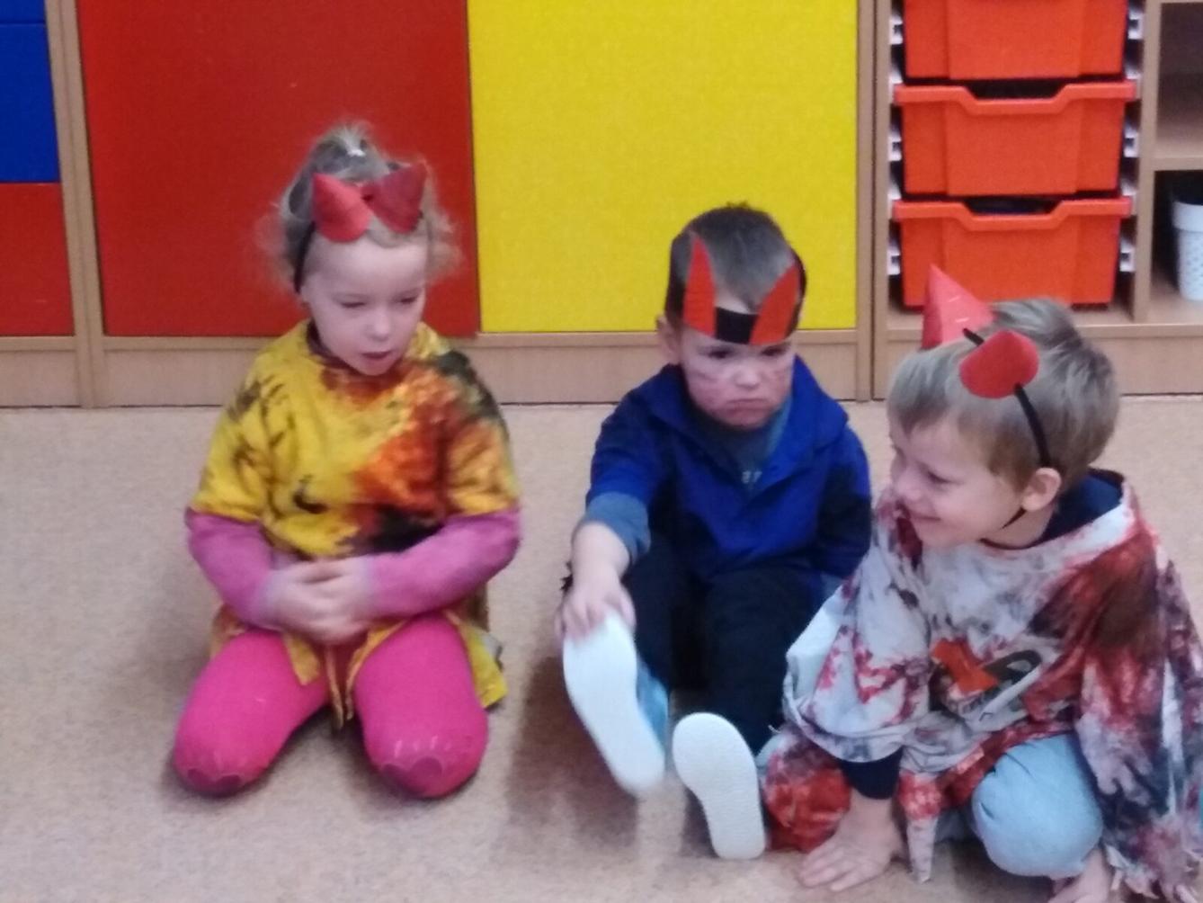 Návštěva ČERTA, MIKULÁŠE A ANDÍLKA v MŠ - 22