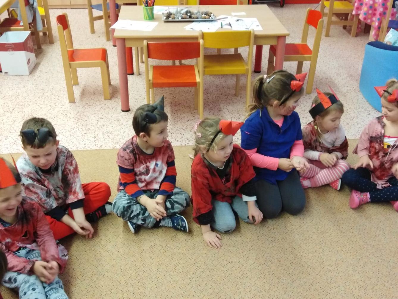 Návštěva ČERTA, MIKULÁŠE A ANDÍLKA v MŠ - 24