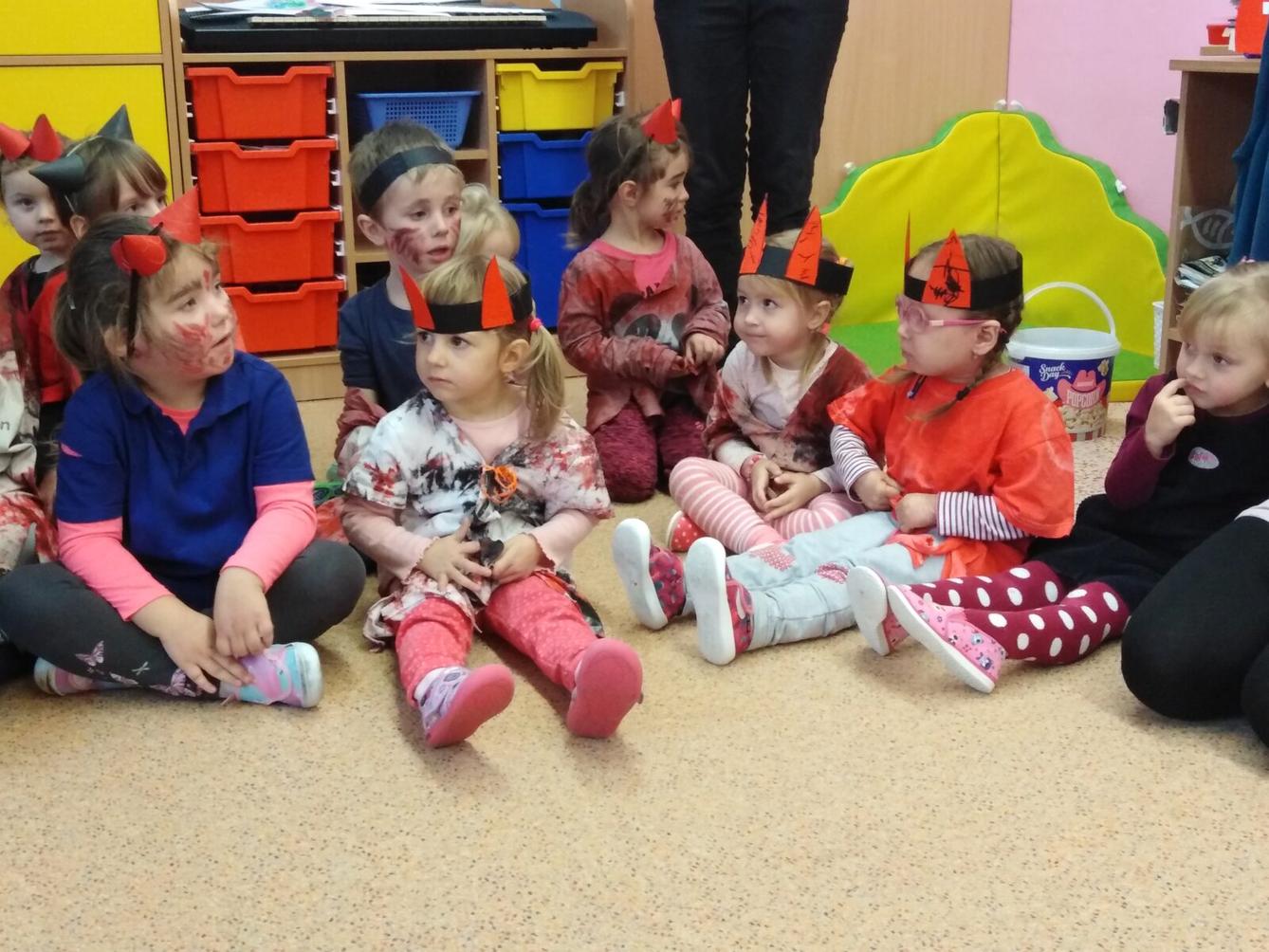 Návštěva ČERTA, MIKULÁŠE A ANDÍLKA v MŠ - 30