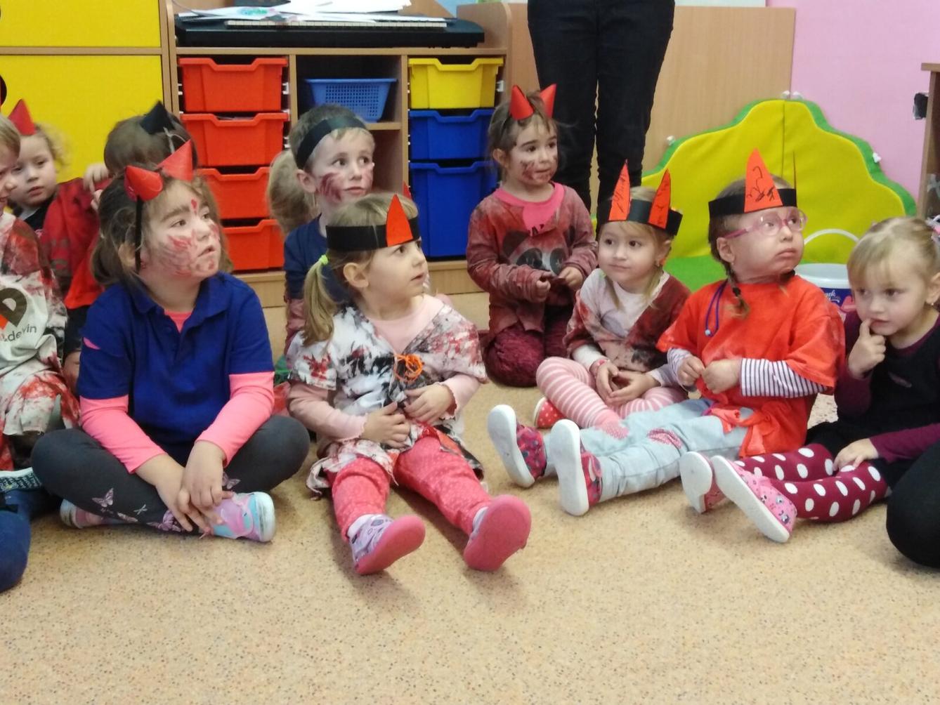 Návštěva ČERTA, MIKULÁŠE A ANDÍLKA v MŠ - 32