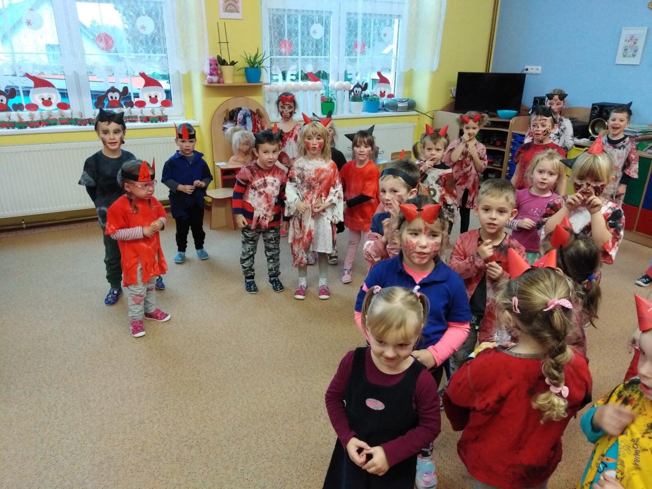 Návštěva ČERTA, MIKULÁŠE A ANDÍLKA v MŠ - 56