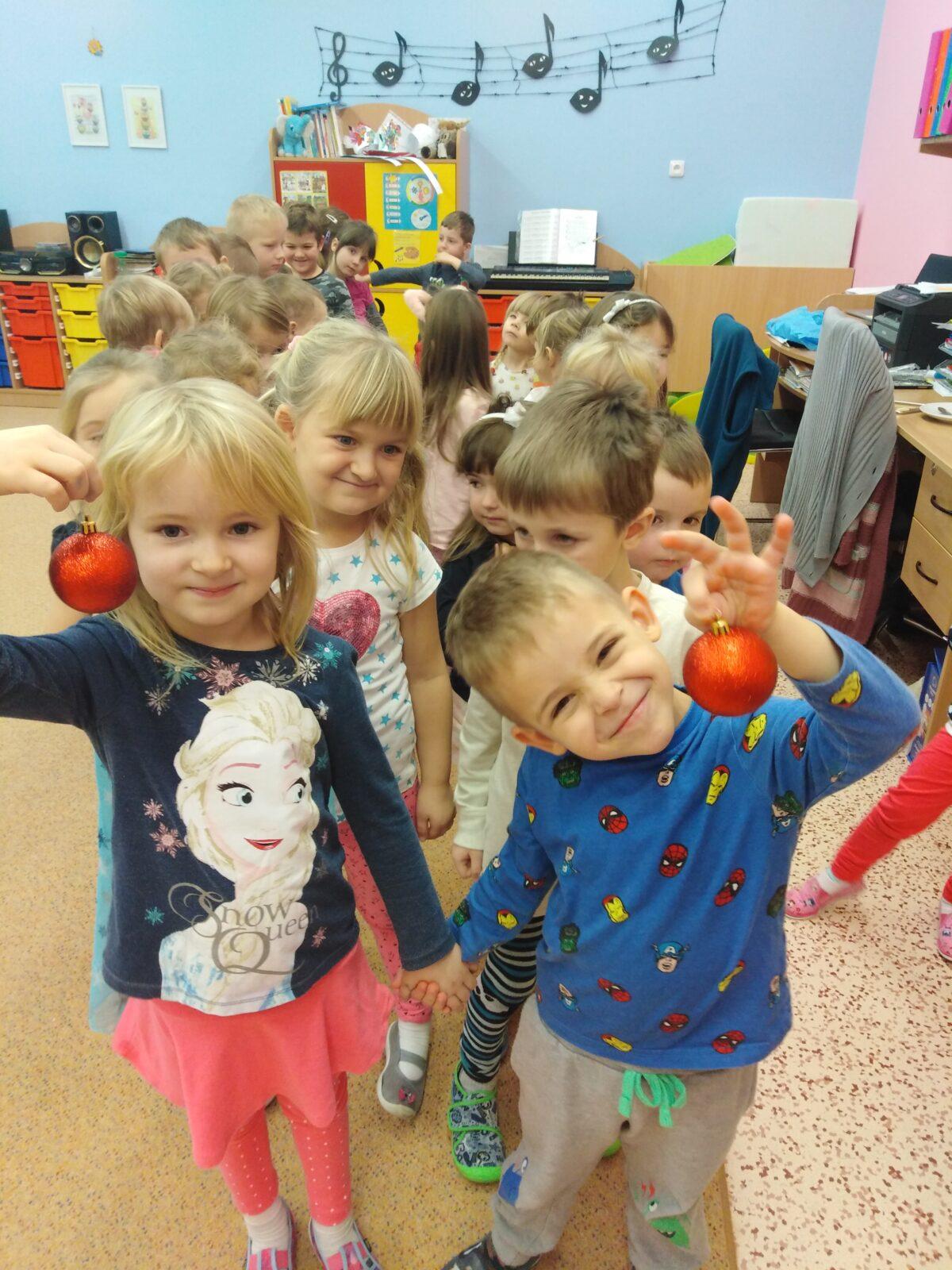 Zdobíme stromeček - 4