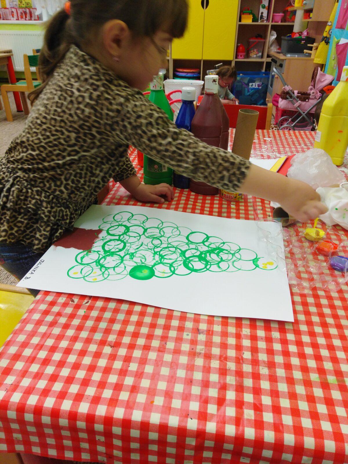 Broučci: Tvořeníčko, tvoření: "Odkud jsi vánoční stromečku?" - 18