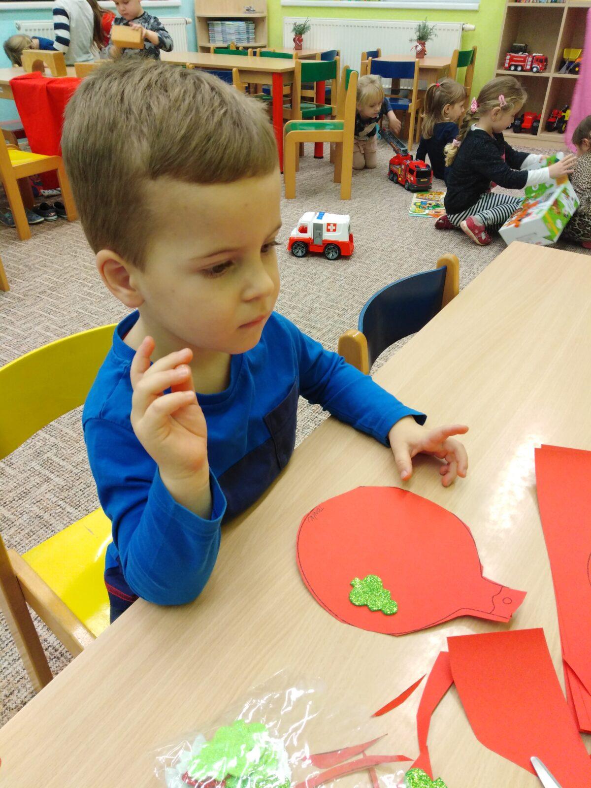 Broučci: Tvořeníčko, tvoření: "Odkud jsi vánoční stromečku?" - 54