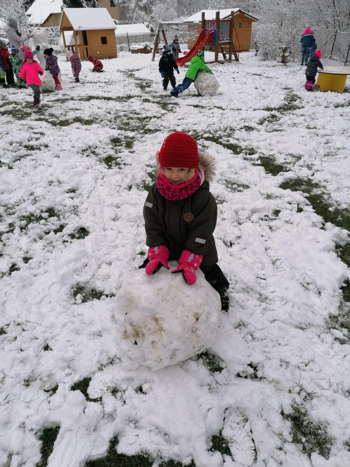 Konečně sníh!! užíváme si ho ze všech sil:-) - 13