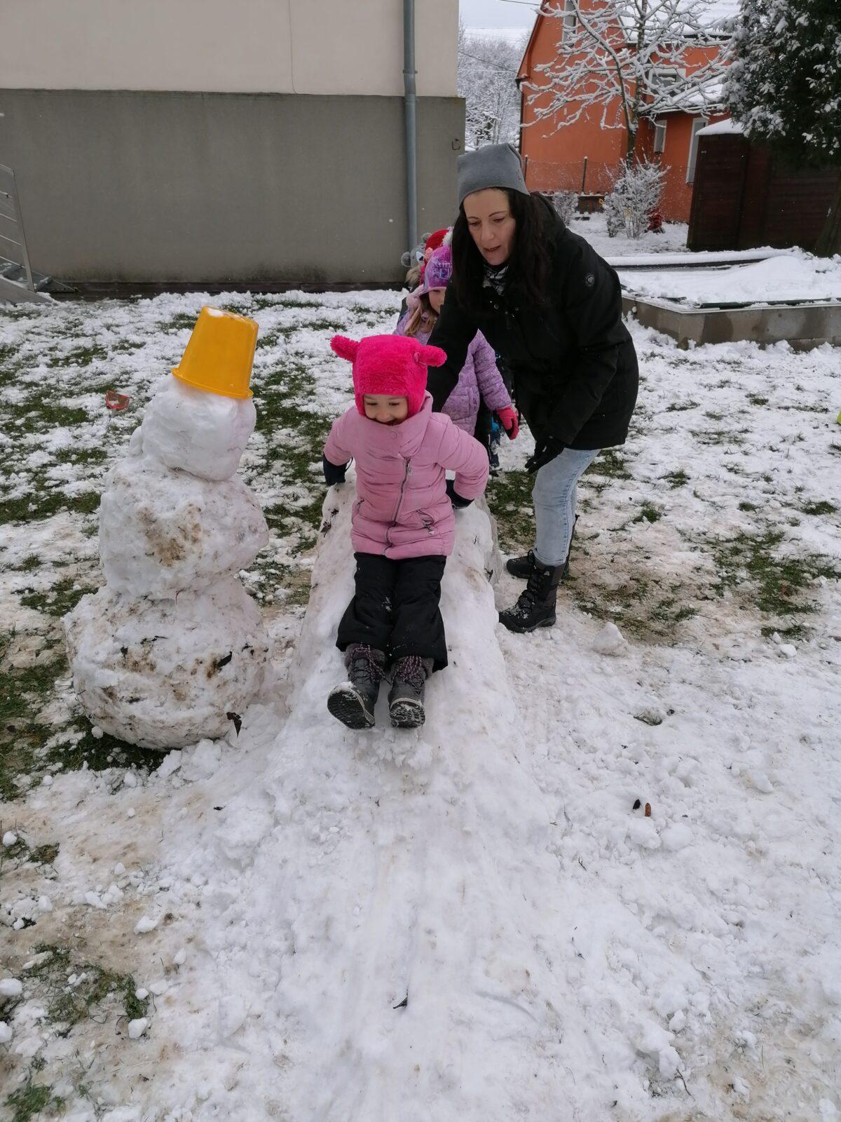 Konečně sníh!! užíváme si ho ze všech sil:-) - 21