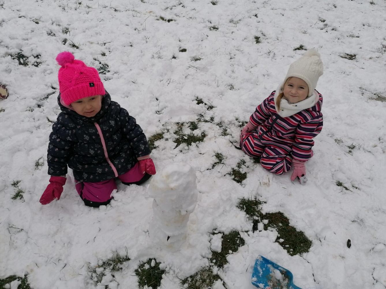 Konečně sníh!! užíváme si ho ze všech sil:-) - 22