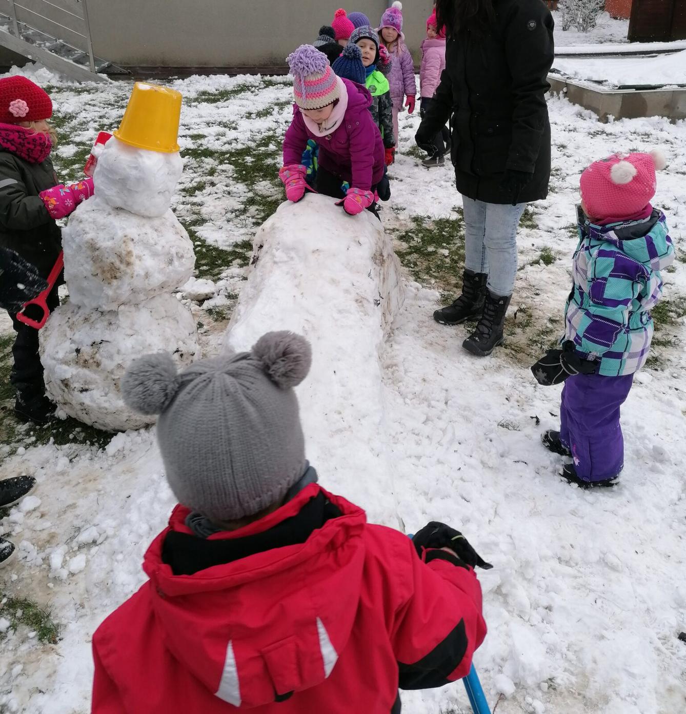 Konečně sníh!! užíváme si ho ze všech sil:-) - 34