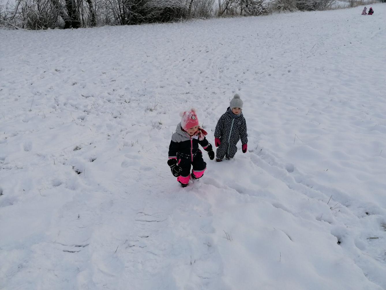Konečně sníh!! užíváme si ho ze všech sil:-) - 40