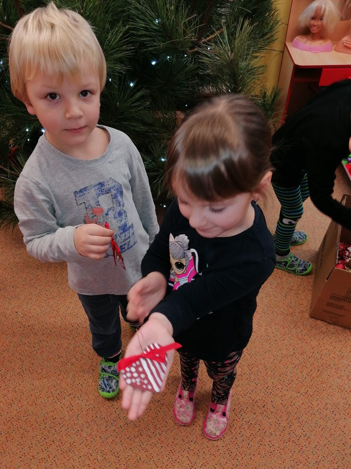 "Odstrojujeme stromeček" - 9