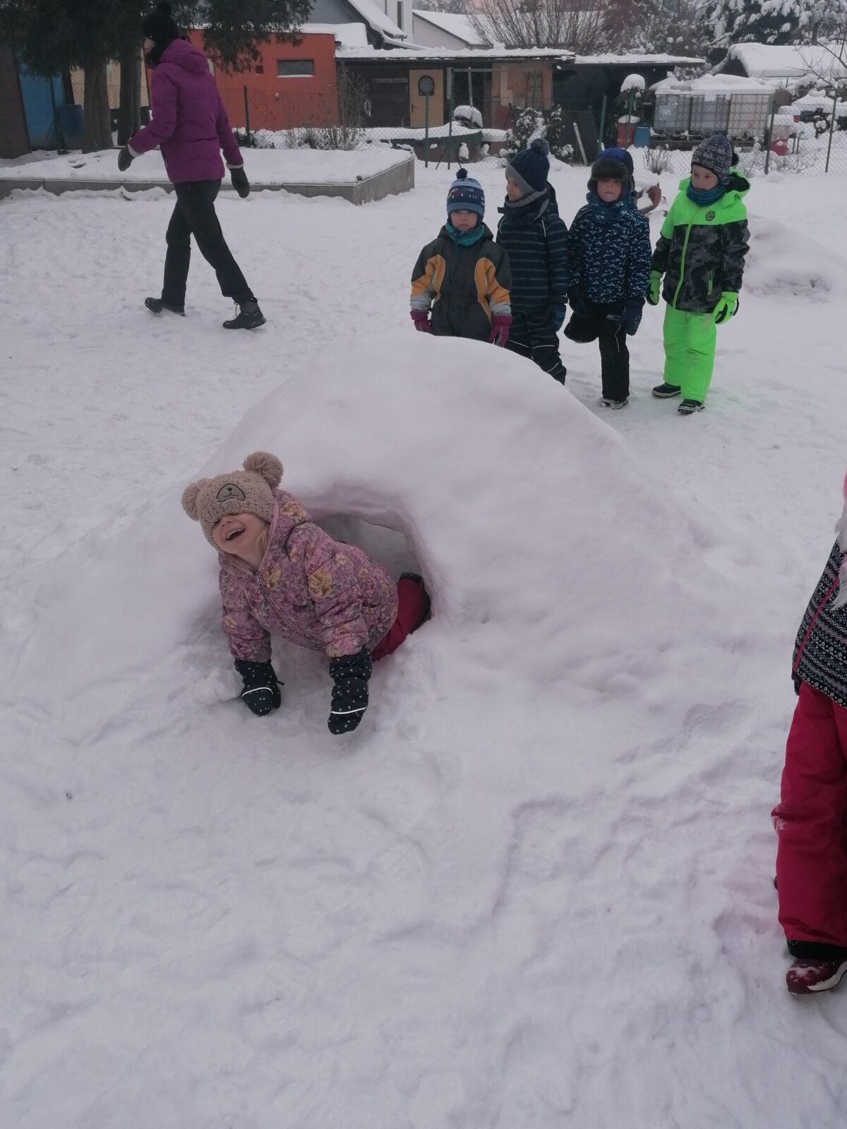 ZIMNÍ OLYMPIJSKÉ HRY V MŠ II. (první disciplíny) - 15