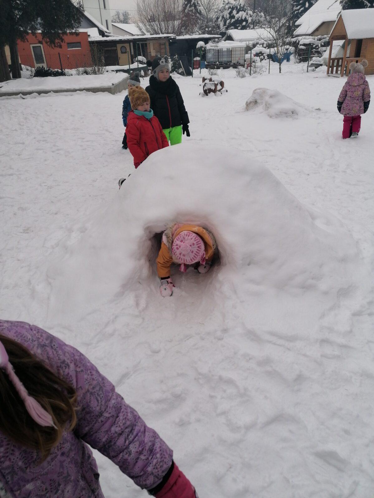 ZIMNÍ OLYMPIJSKÉ HRY V MŠ II. (první disciplíny) - 23