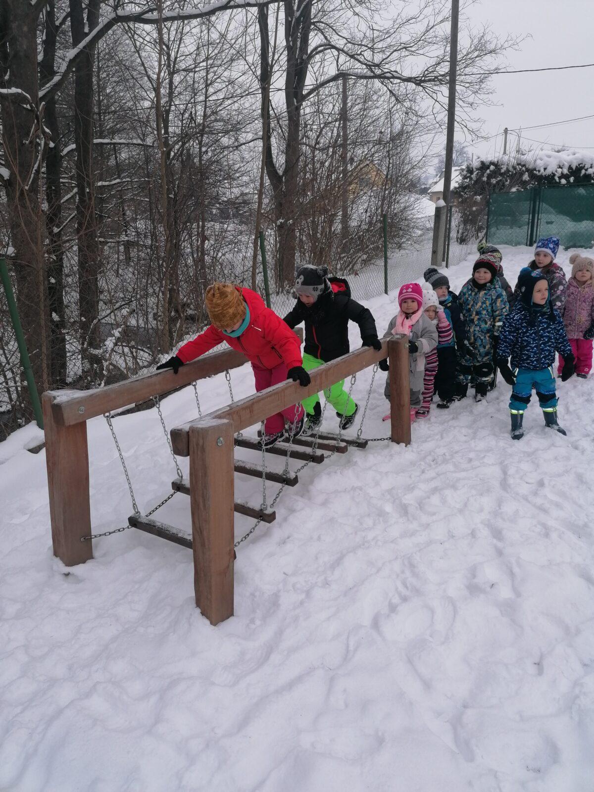 ZIMNÍ OLYMPIJSKÉ HRY V MŠ II. (první disciplíny) - 36