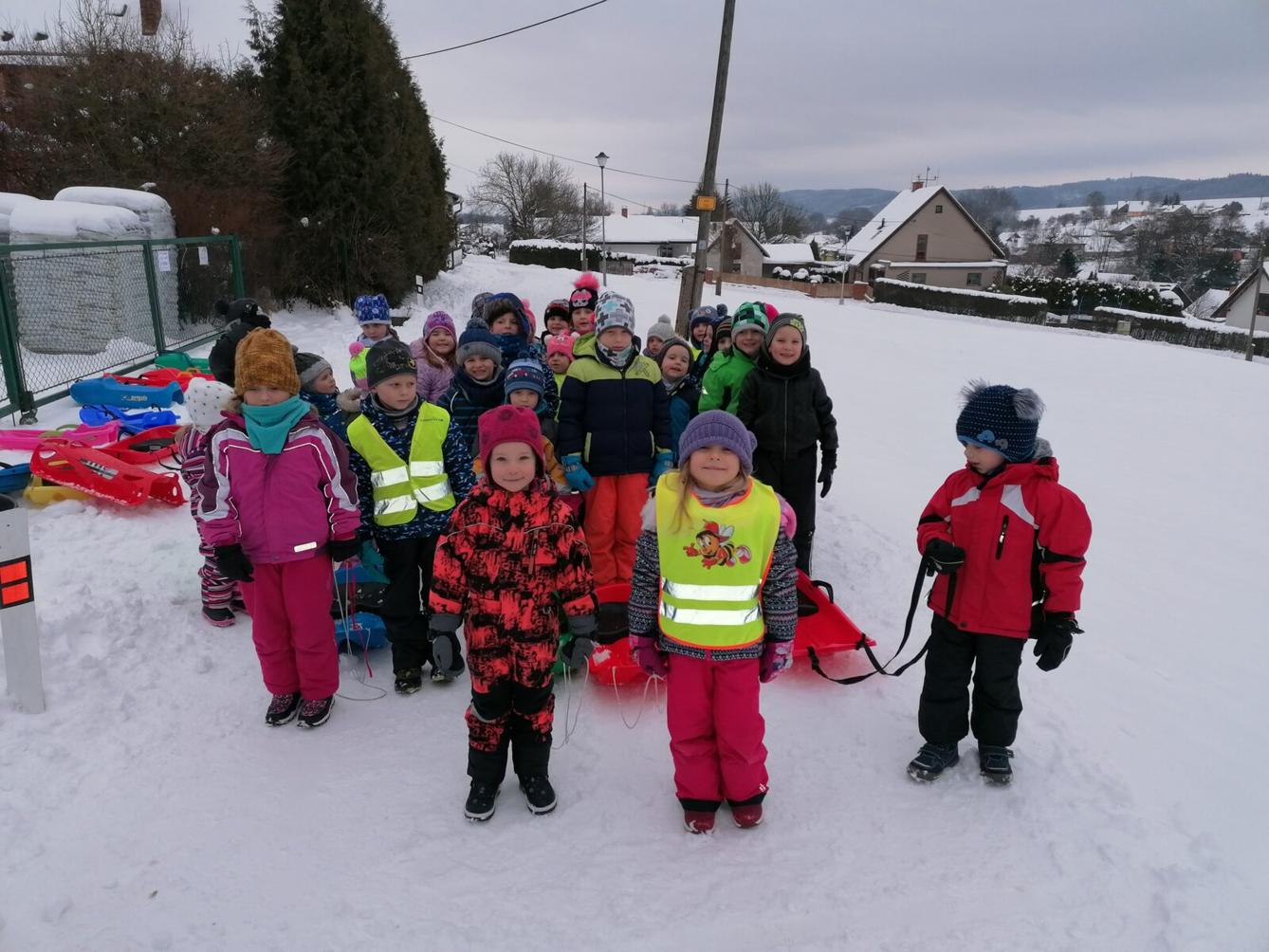 ZIMNÍ OLYMPIJSKÉ HRY V MŠ  III. (závody "bobů" a "spřežení" :-)) - 7