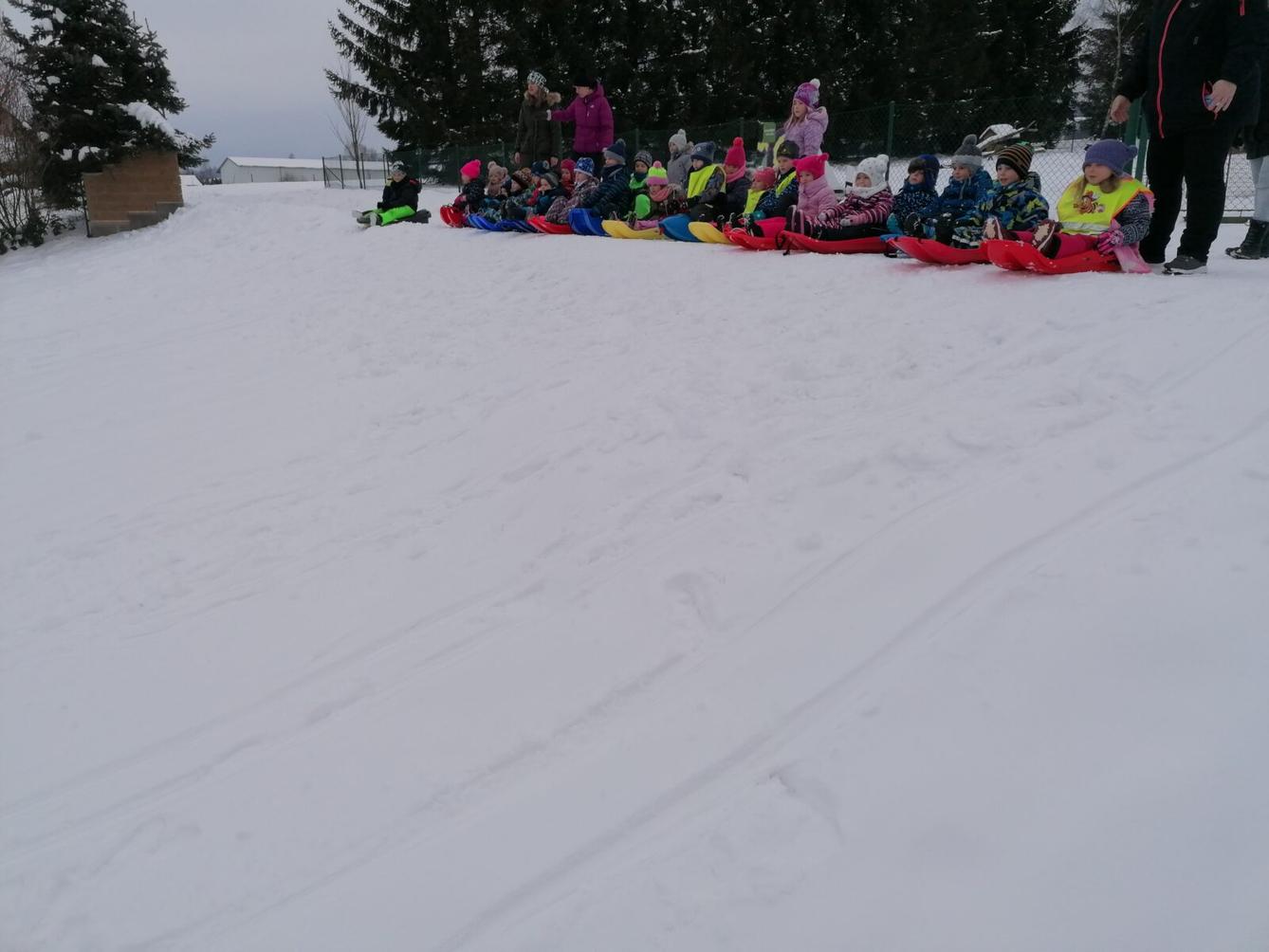 ZIMNÍ OLYMPIJSKÉ HRY V MŠ III. (závody "bobů" a "spřežení" :-)) - 33