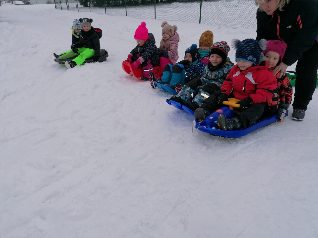 ZIMNÍ OLYMPIJSKÉ HRY V MŠ  III. (závody "bobů" a "spřežení" :-)) - 39