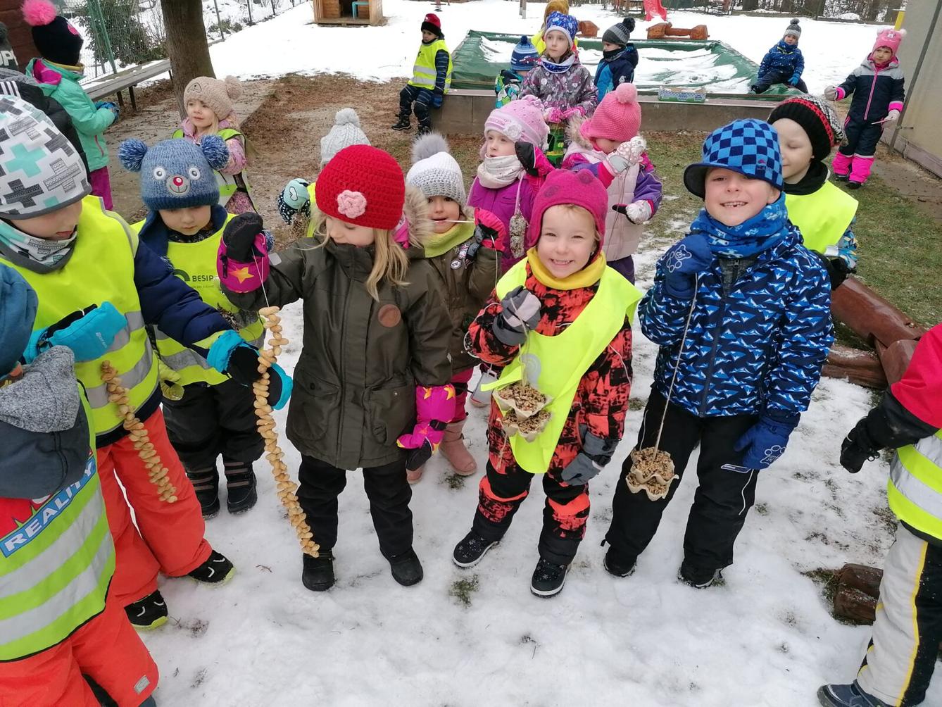 Krmítka pro ptáčky :-) - 37