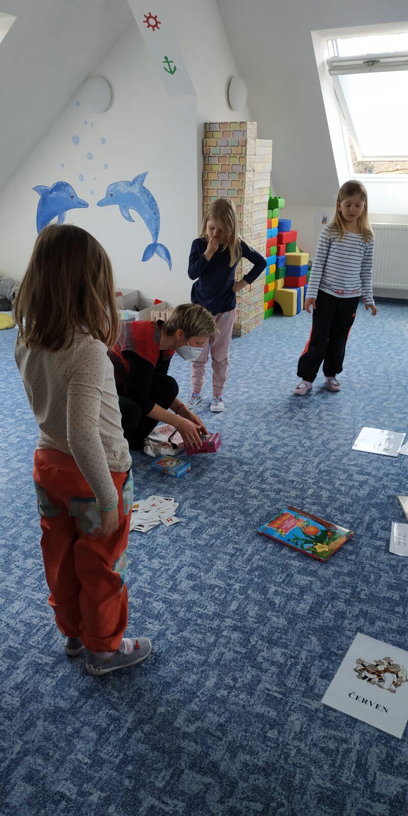 Návštěva ze ZŠ a dáreček pro maminky - 3