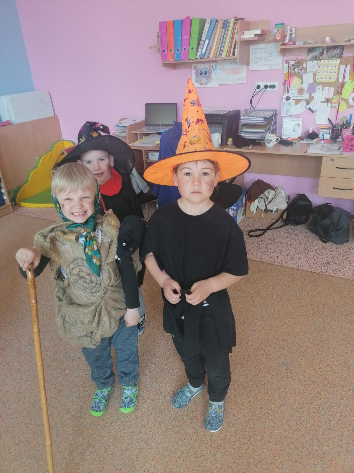 Čarodějnický rej v MŠ :-) - 49