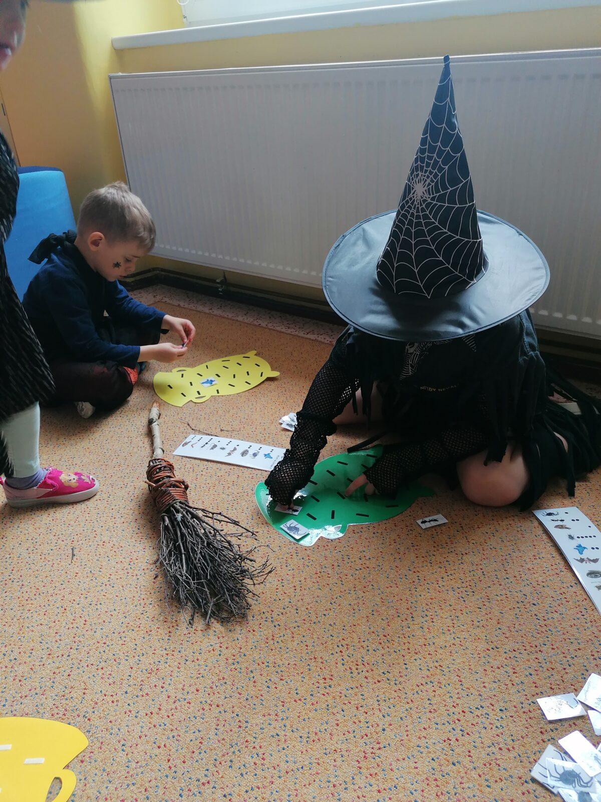 Čarodějnický rej v MŠ :-) - 76