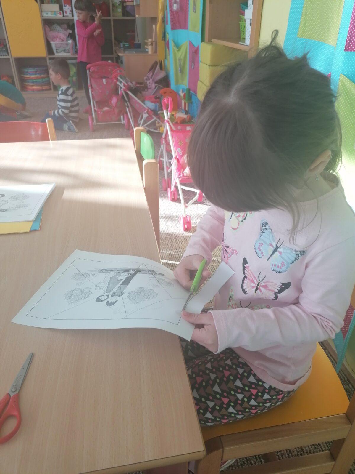 Broučci: "tvoříme" - Rodina - 2