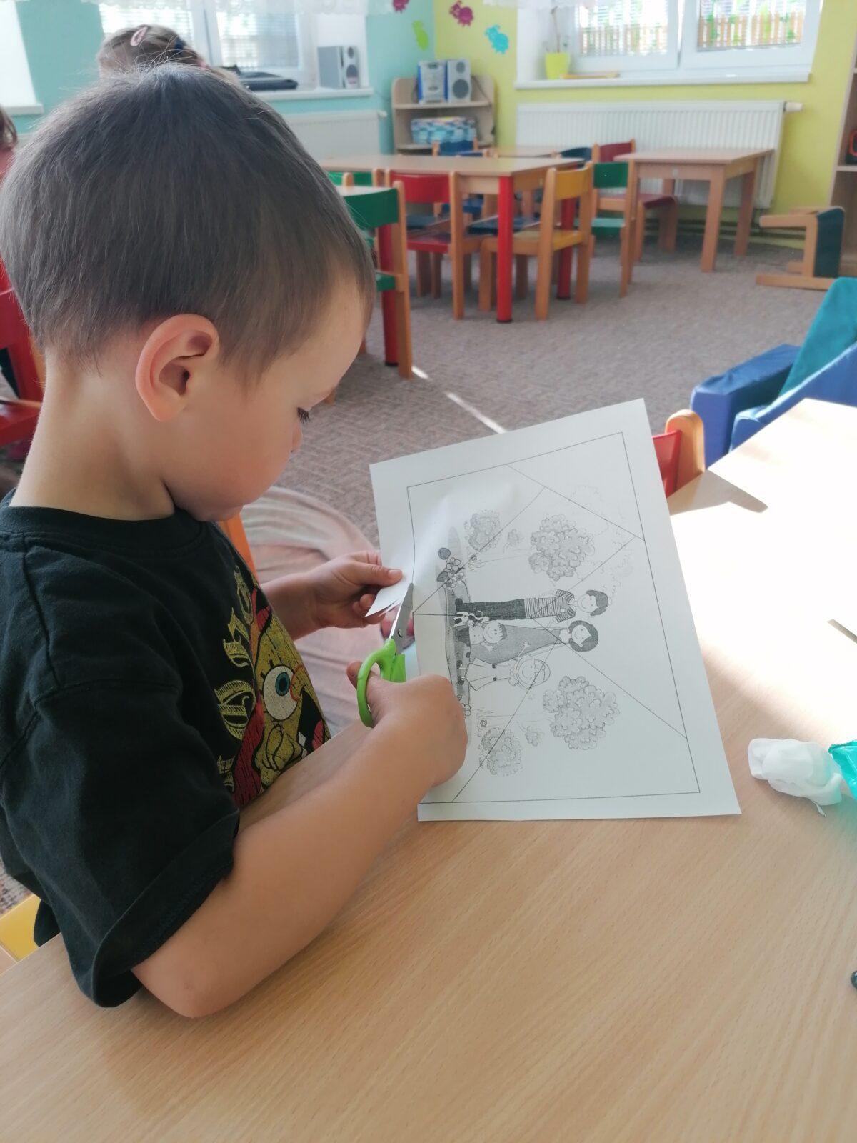 Broučci: "tvoříme" - Rodina - 19