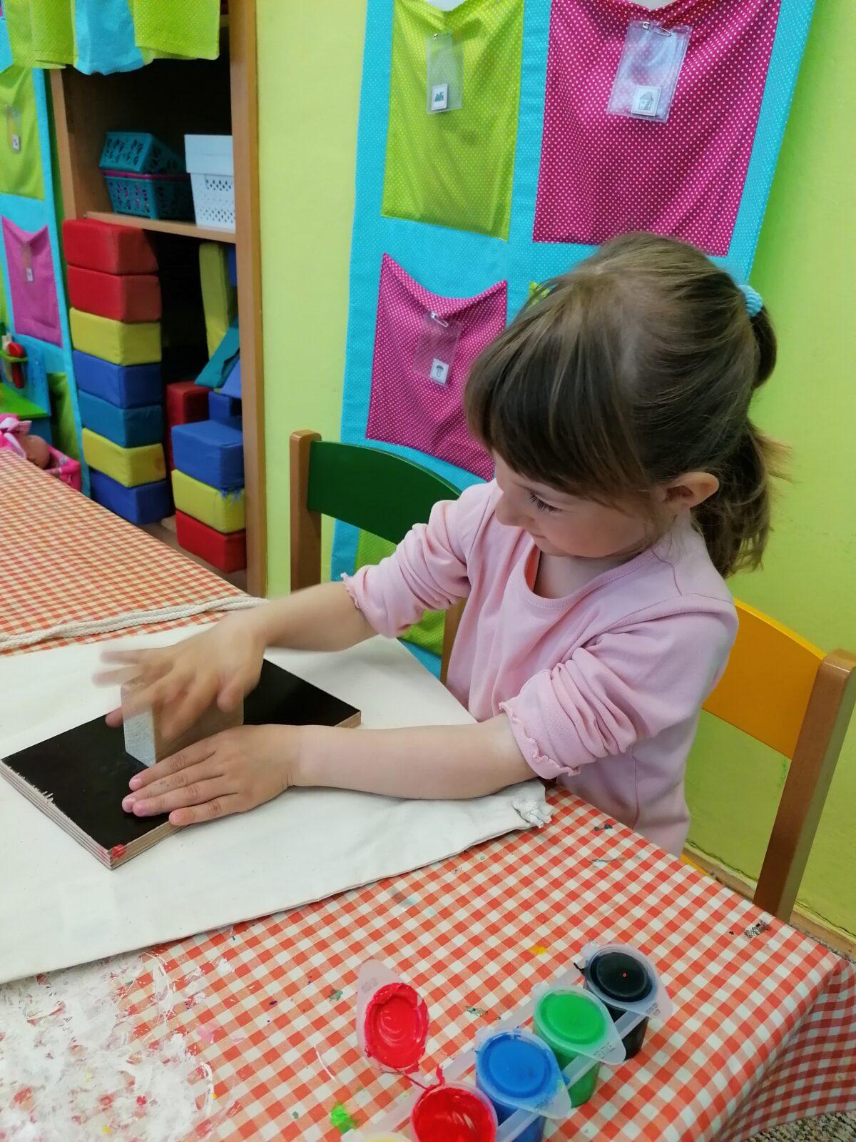 "příprava" batůžků ke dni dětí :-) - 84