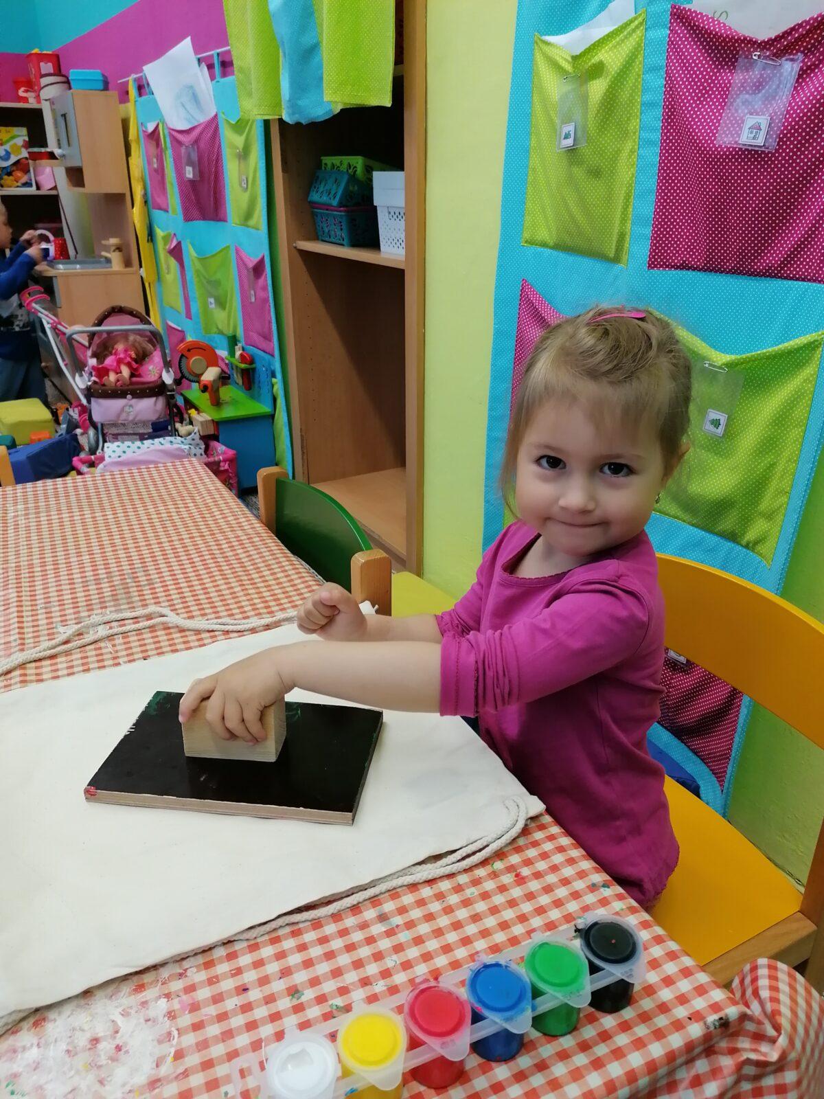 "příprava" batůžků ke dni dětí :-) - 109