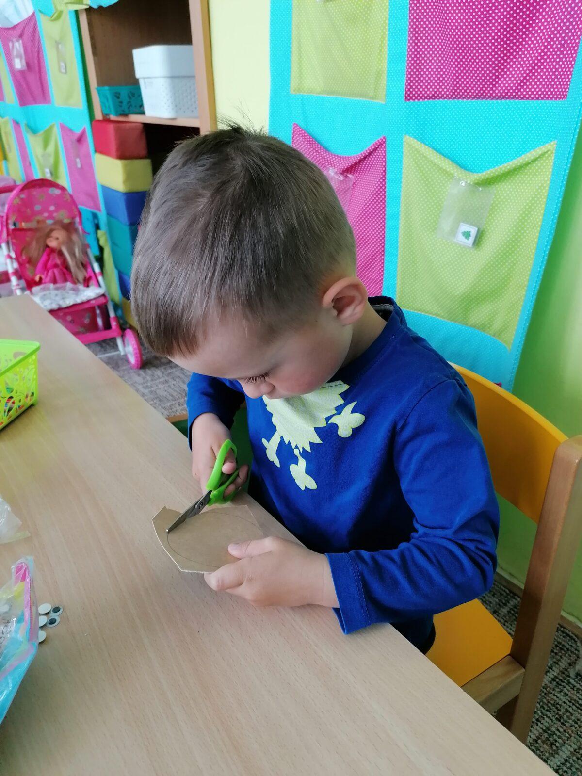 "výroba" dárečku ke dni dětí :-) - 47