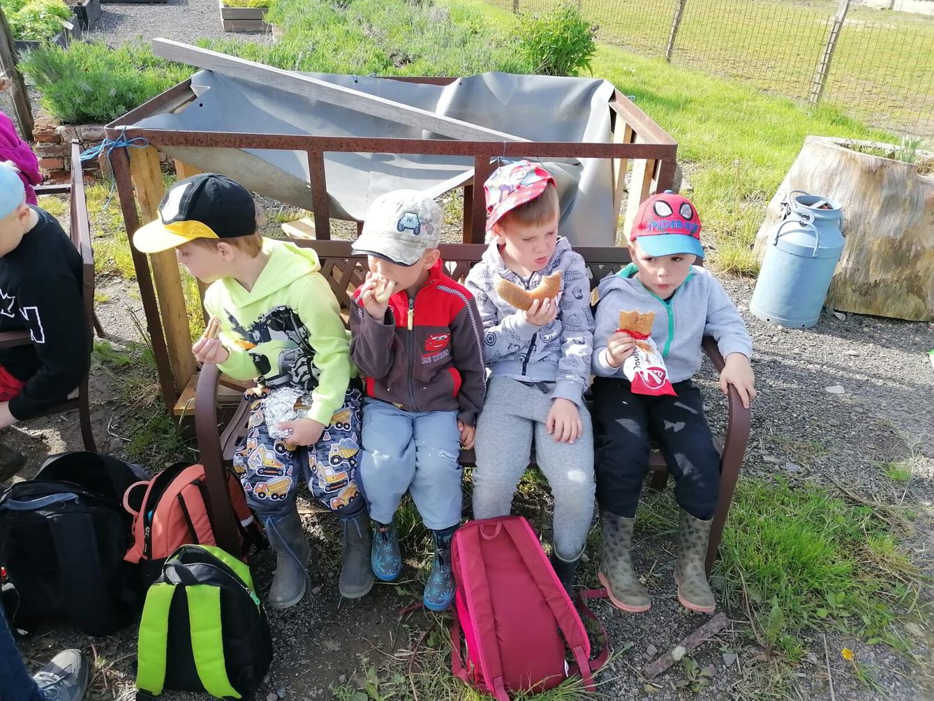 Sláva, nazdar výletu:-) (Babiččin statek - Líšnice) I. část - 53