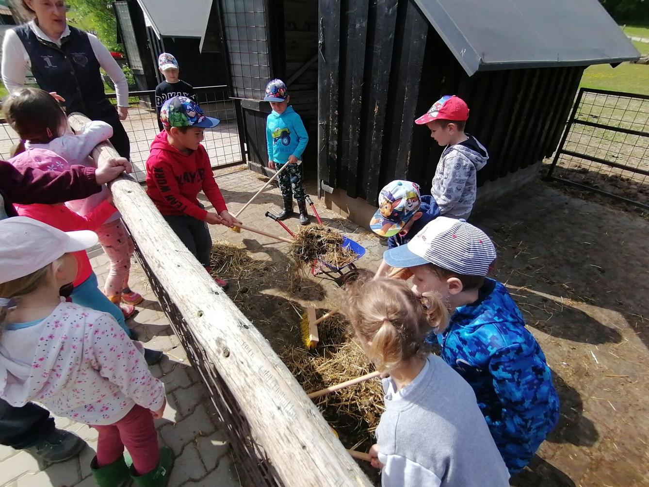 Sláva, nazdar výletu:-) (Babiččin statek - Líšnice) I. část - 99