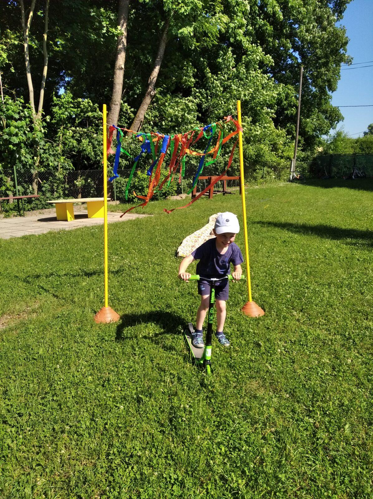 Broučci-autíčková školka, broučci+sovičky-kolojízda - 73