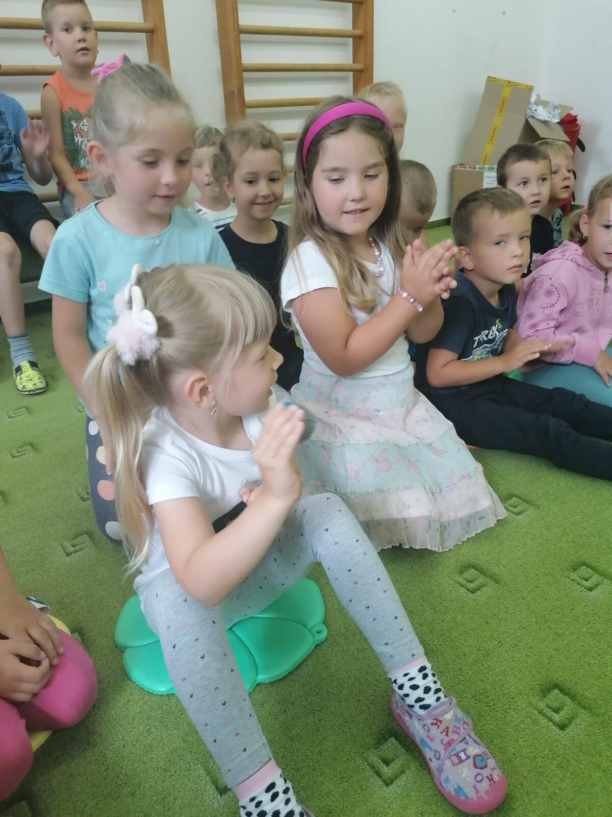 Divadélko "U DVOU SLUNCÍ" - 23