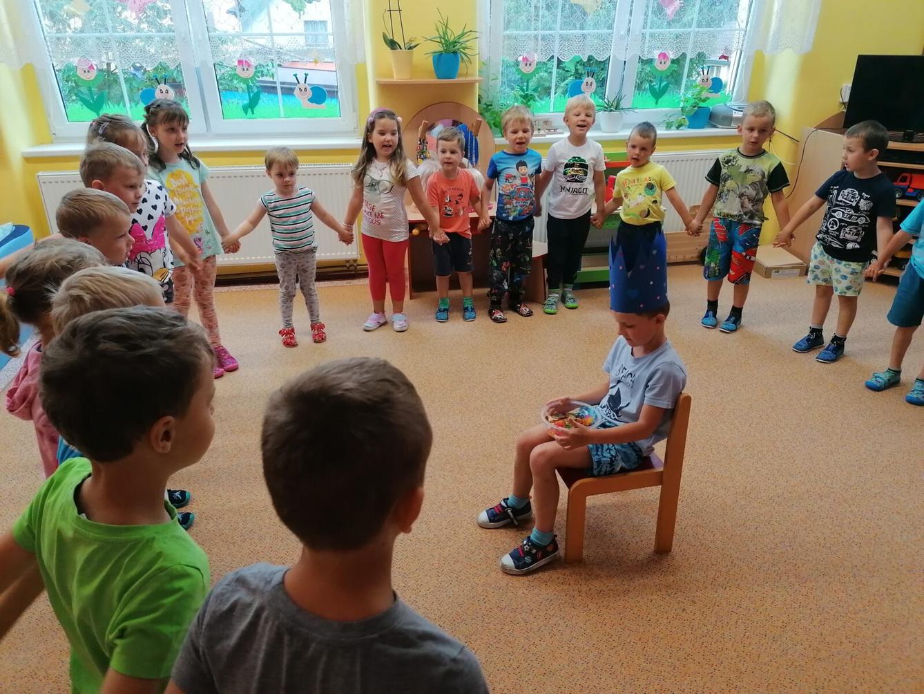 Slavíme!! Matýsek mě narozeniny  :-) - 4