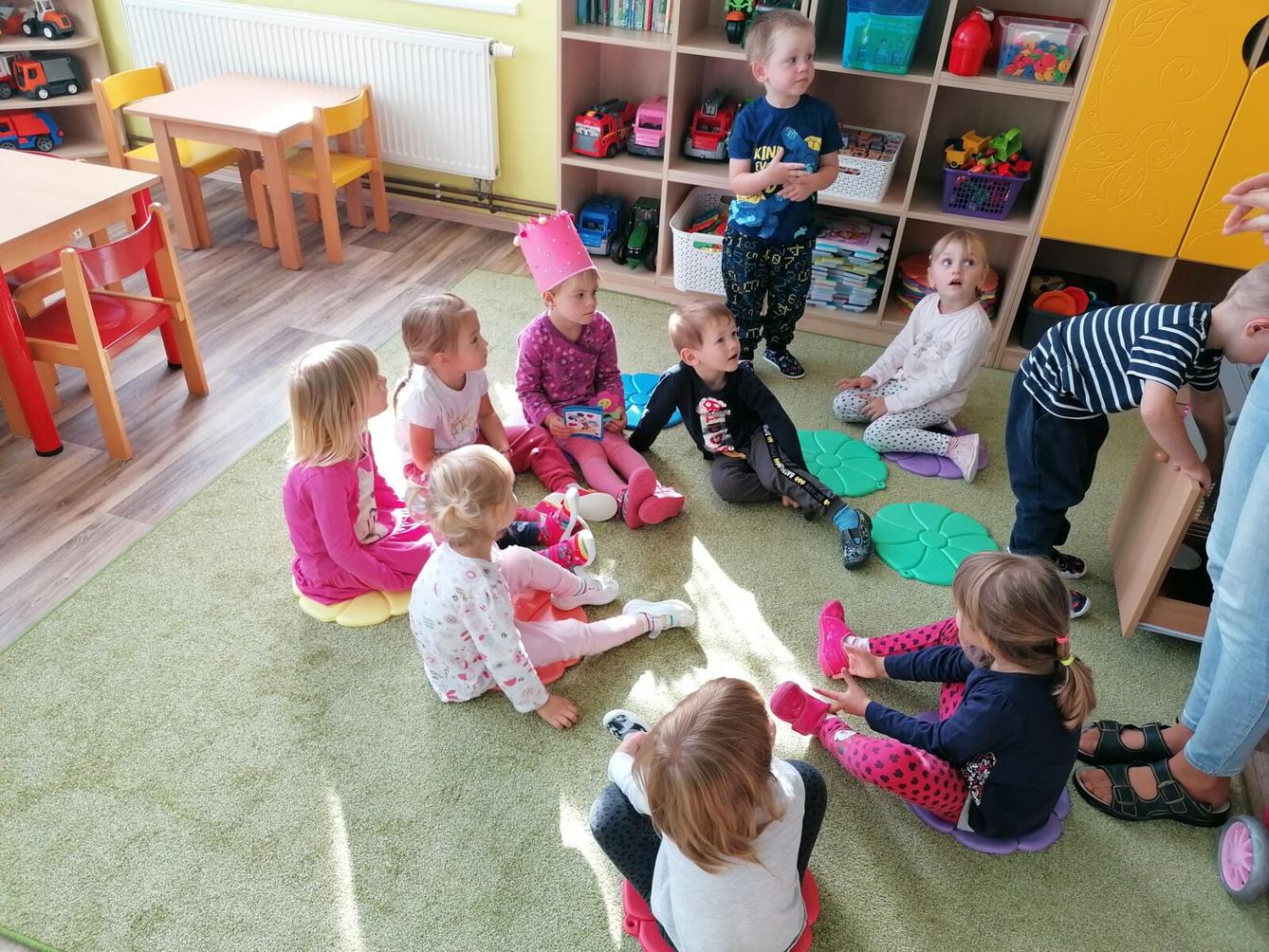 Broučci slaví: Barunka měla narozeniny :-) - 6