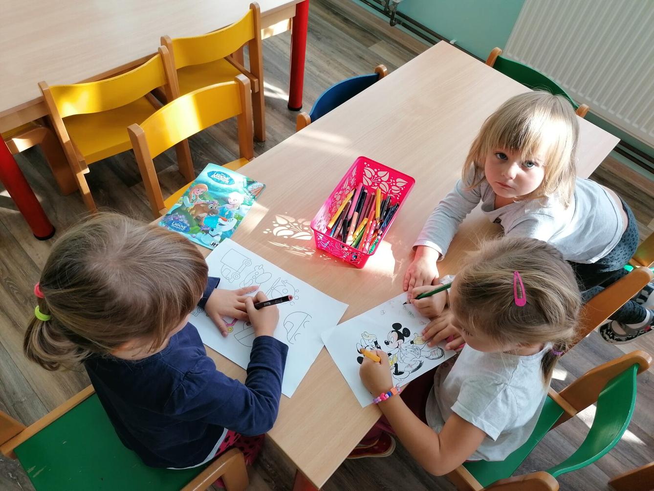 Broučci: "hrajeme si a pracujeme"  :-) - 3