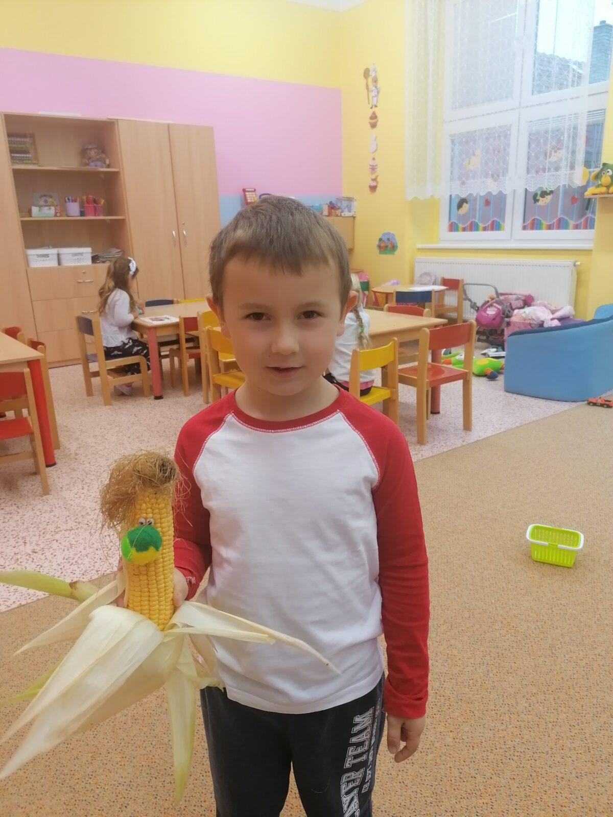 Tvořeníčko, tvoření: vyrábíme "kukuřičné panenky/panáčky" - 30