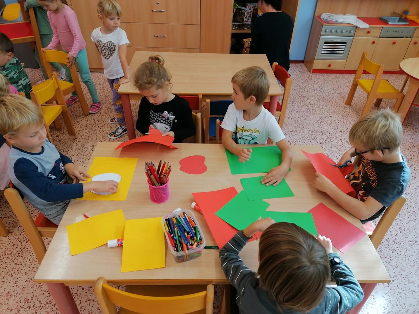 Tvořeníčko, tvoření: Sovičky: "jablíčko" - 13