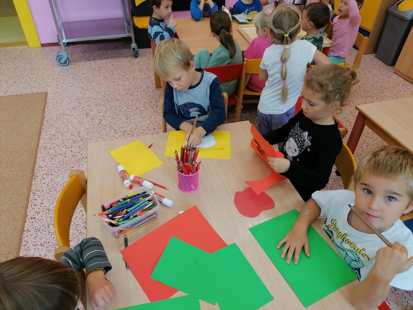 Tvořeníčko, tvoření: Sovičky: "jablíčko" - 15