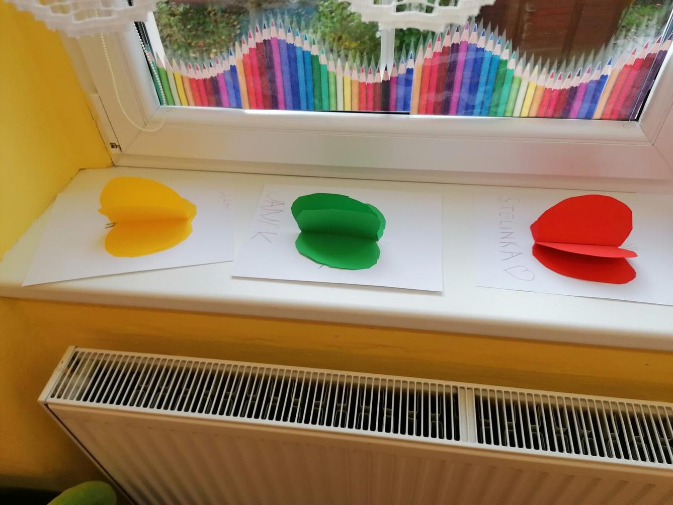 Tvořeníčko, tvoření: Sovičky: "jablíčko" - 18