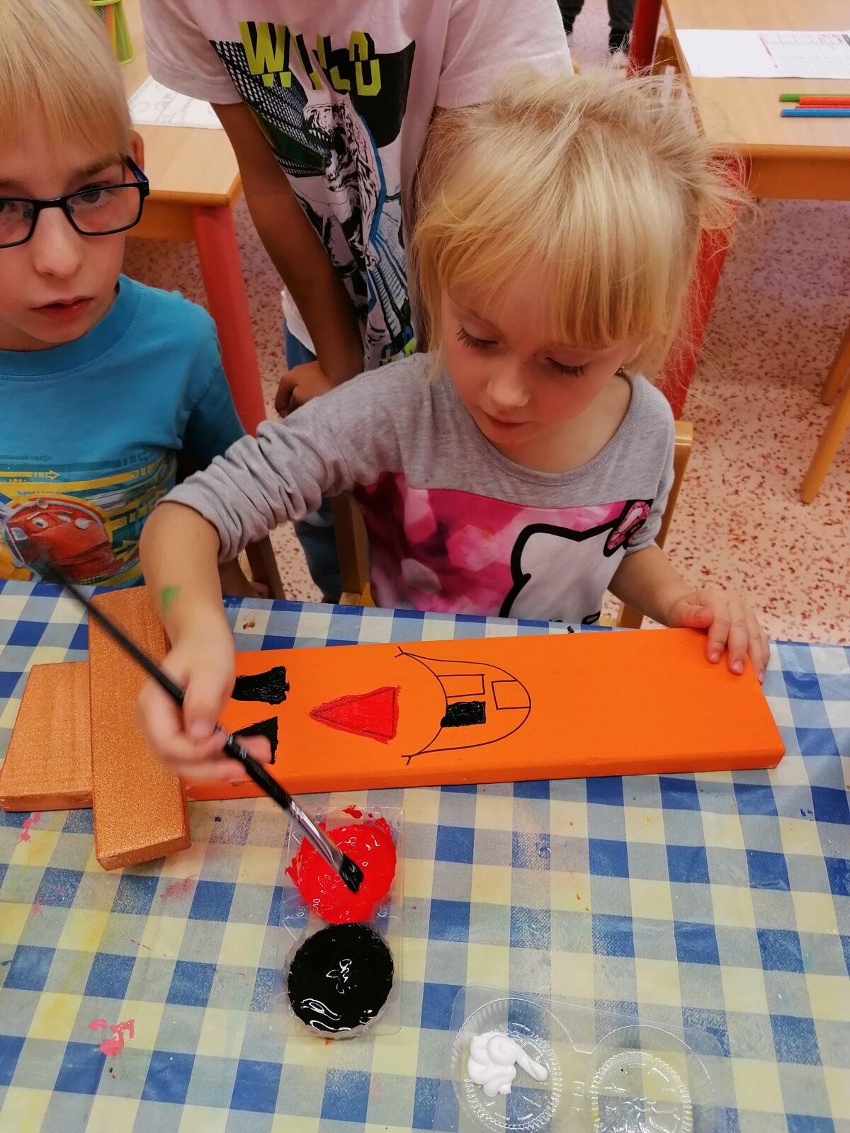 "Barevný svět kolem nás" - podzimní dny v MŠ :-) - 56