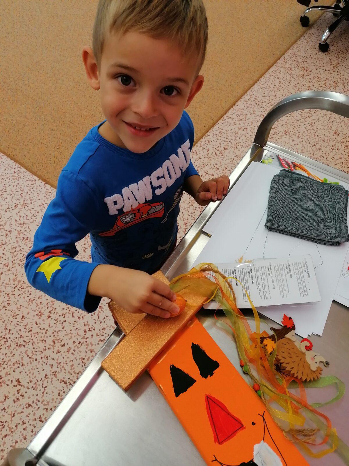 "Barevný svět kolem nás" - podzimní dny v MŠ :-) - 66