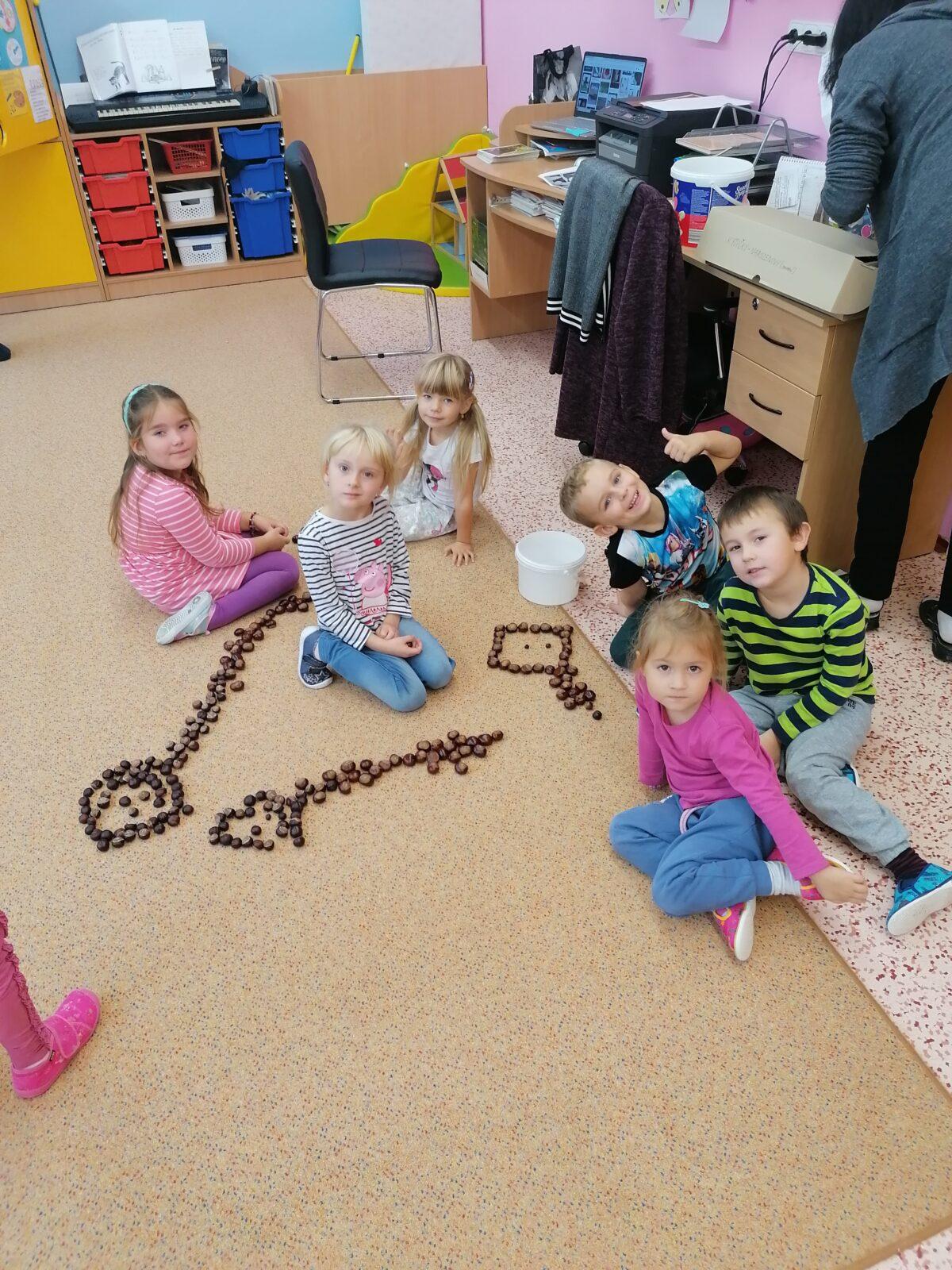 "Barevný svět kolem nás II." - podzimní dny v MŠ :-) - 40