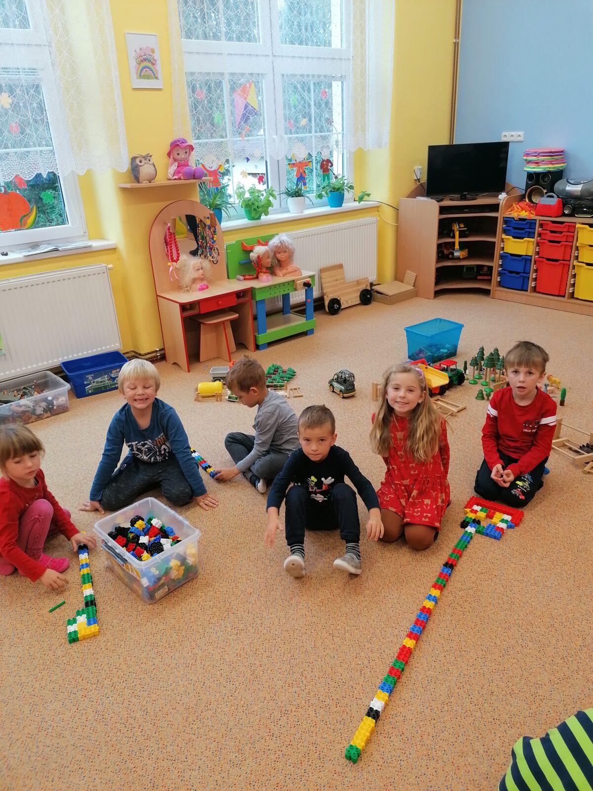 "Barevný svět kolem nás II." - podzimní dny v MŠ :-) - 42