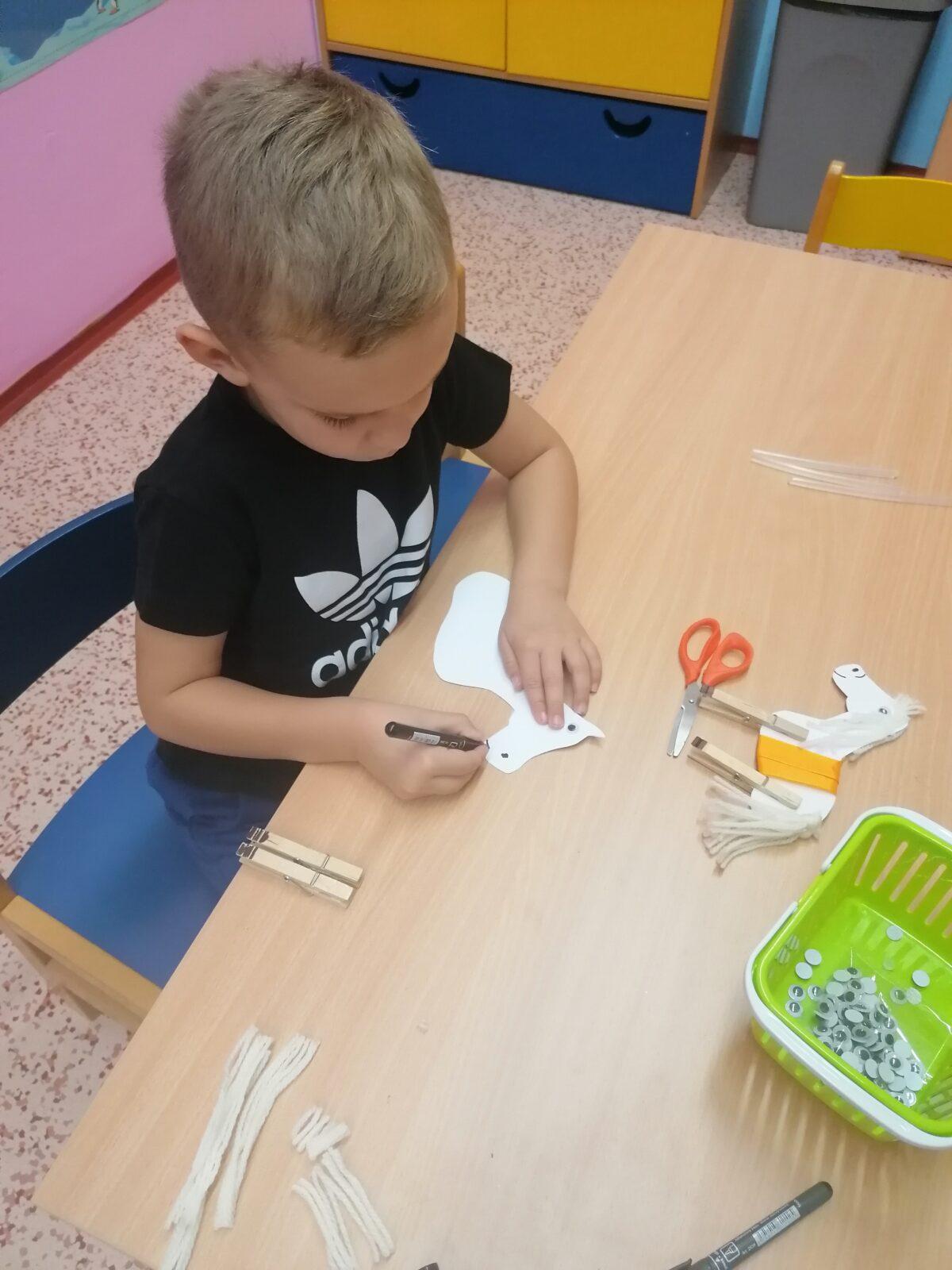 Tvořeníčko, tvoření: sv. Martin- koníčci :-) - 14