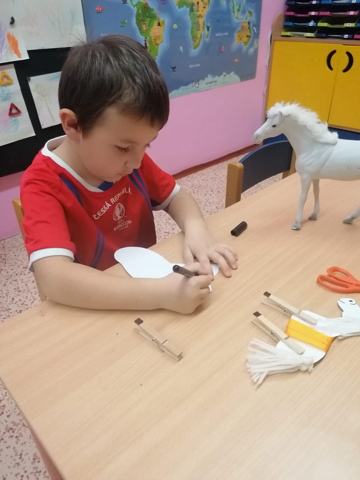 Tvořeníčko, tvoření: sv. Martin- koníčci :-) - 32