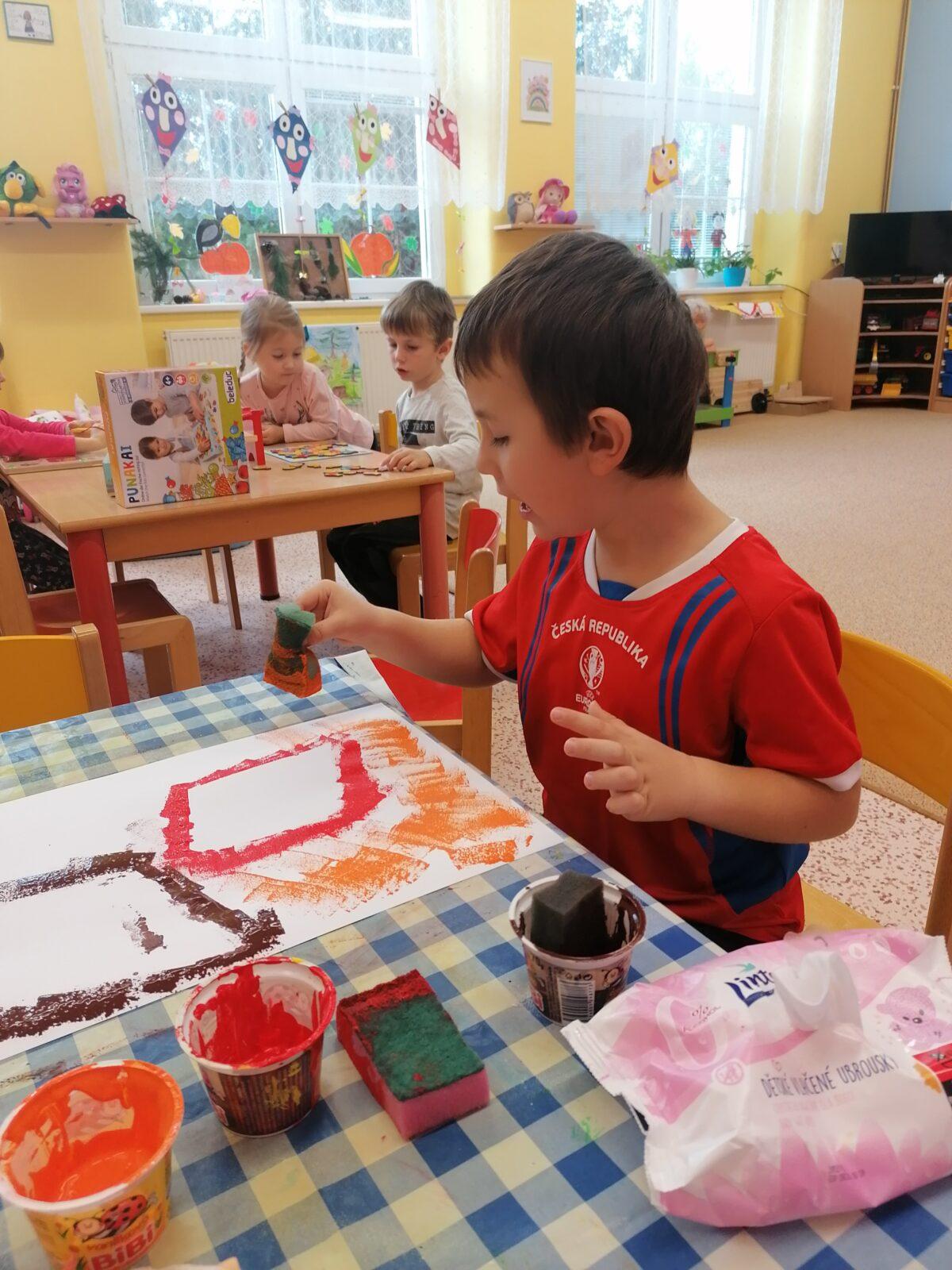 "Barevný svět kolem nás II." - podzimní dny v MŠ :-) - 59