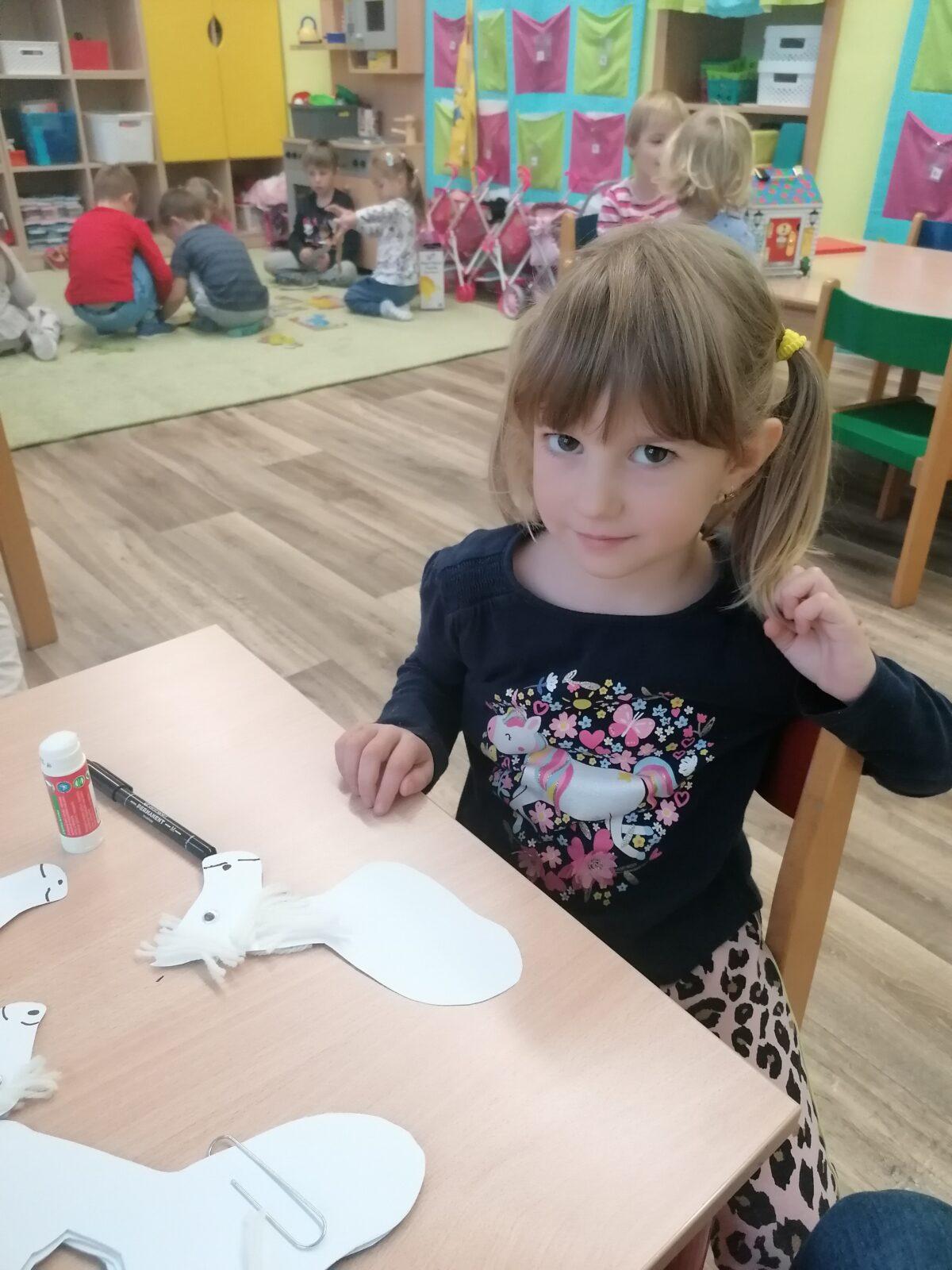 Tvořeníčko, tvoření: sv. Martin- koníčci :-) - 50